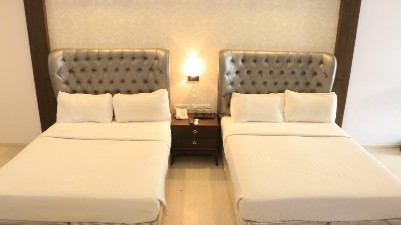 Jalsa Resort インドール エクステリア 写真